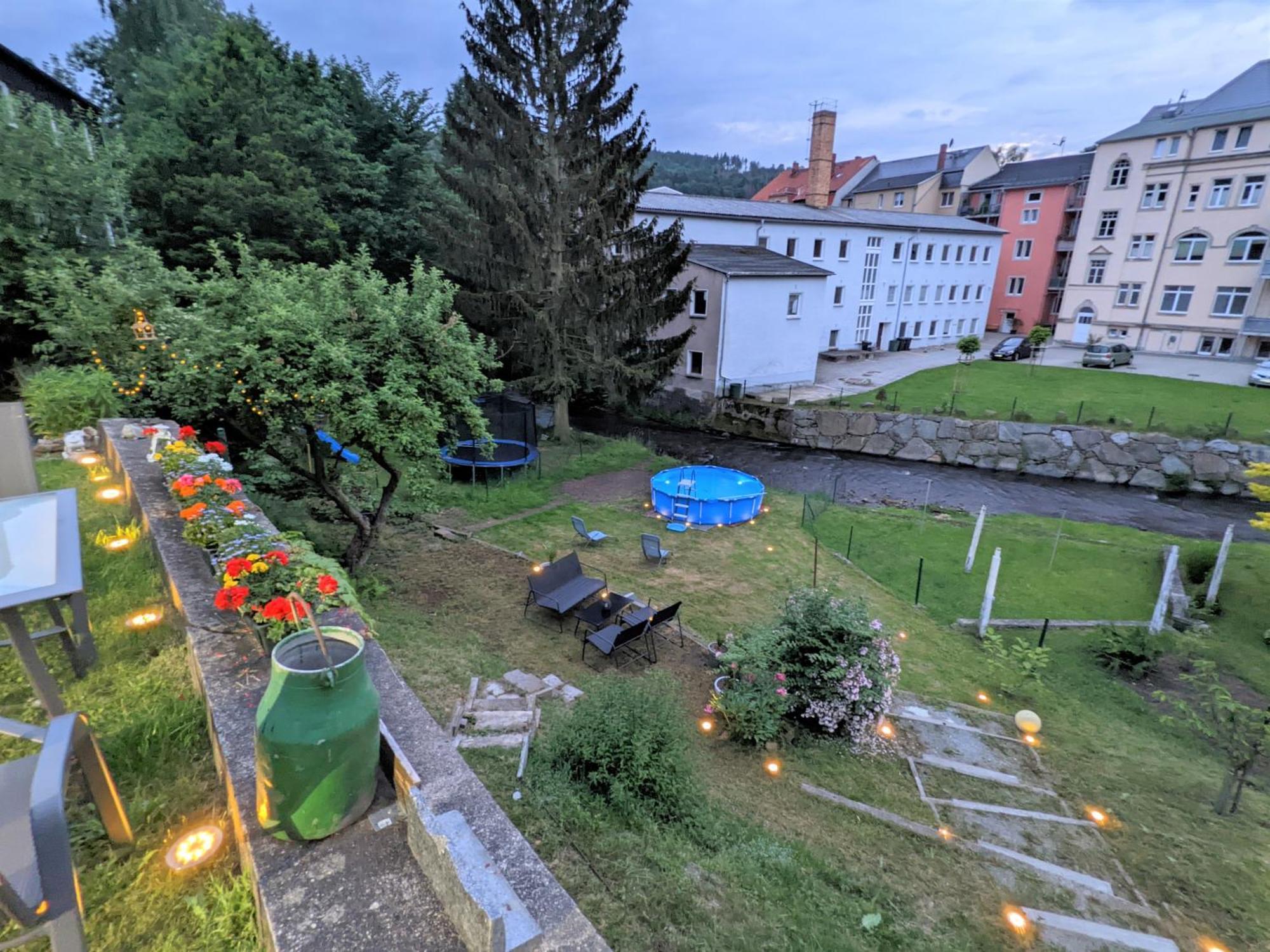 Zi2 - Urlaubsmagie - Whirlpool, Sauna Und Garten Apartment Sebnitz Luaran gambar