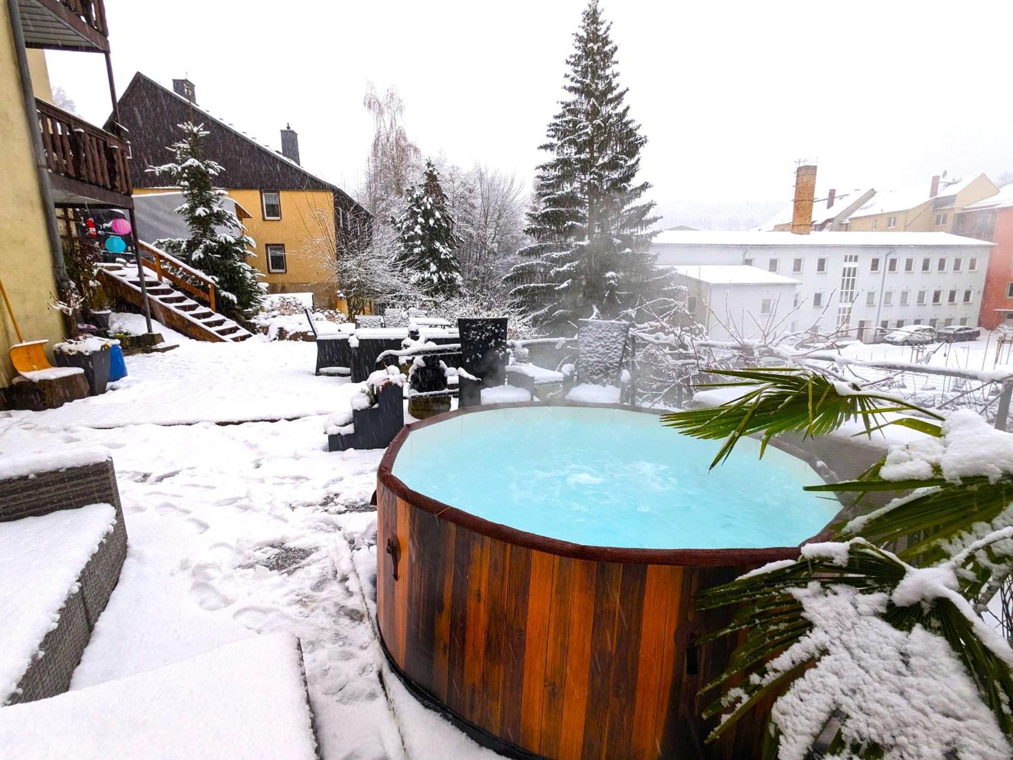 Zi2 - Urlaubsmagie - Whirlpool, Sauna Und Garten Apartment Sebnitz Luaran gambar